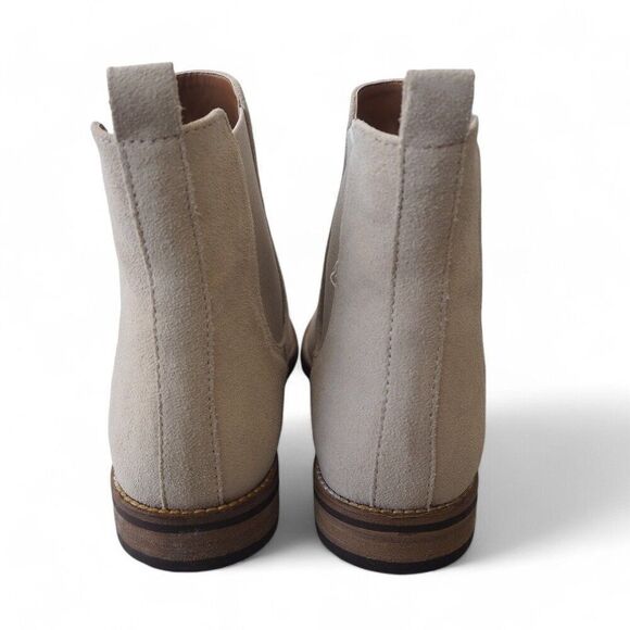 Lucy Avenue The Chelsea Ankle Bootie Taupe Women's 6 - Picture 5 of 12